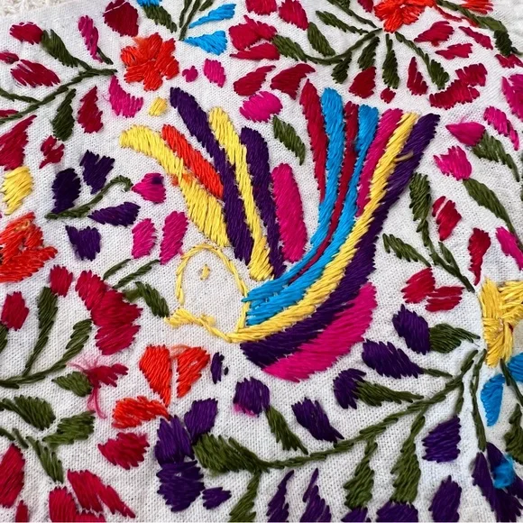 SUMMER TOP | Tan handmade embroidered crocheted shoe sleeve cottage core shirt - Picture 5 of 16